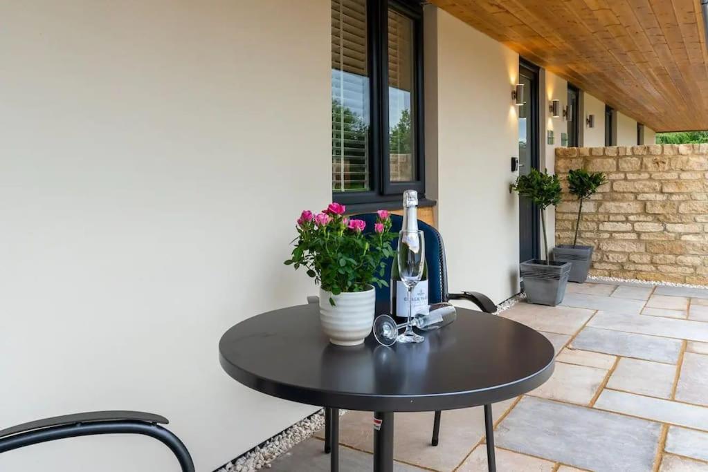 Rose Barn - Luxury Barn Accommodation In The Cotswolds Gretton  Esterno foto